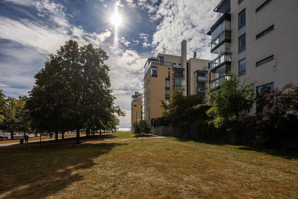 Spacious Home With Four Terrace, Sauna, Sea View Helsinki Eksteriør billede