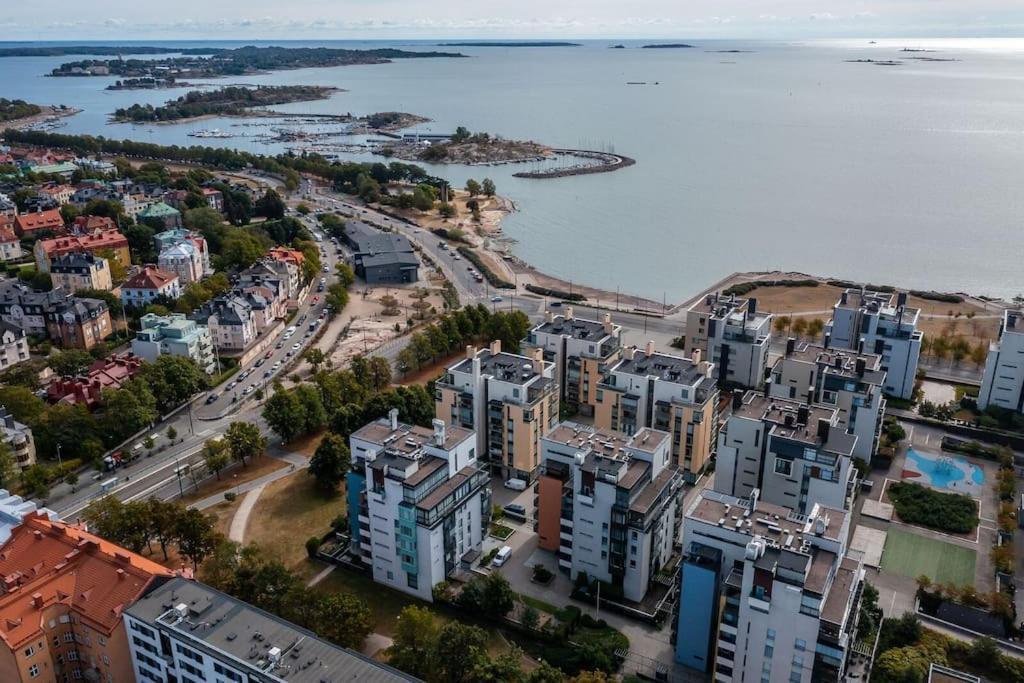 Spacious Home With Four Terrace, Sauna, Sea View Helsinki Eksteriør billede
